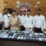 50 लाख रुपये कीमत के 230 गुम हुए मोबाइल बरामद कर उनके मालिकों को लौटाए